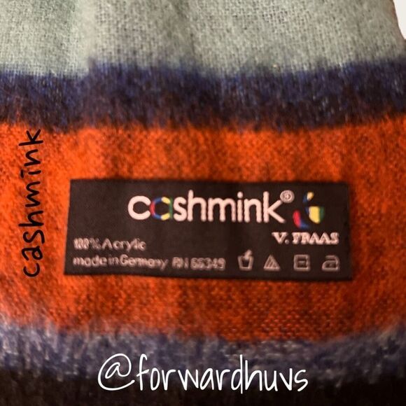 V. Fraas Cashmink Multi-Colored Scarf | Made in Germany - Picture 5 of 10